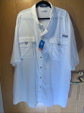 Columbia Men’s White Short-Sleeve Fishing Shirt - Size 4XT/4TL